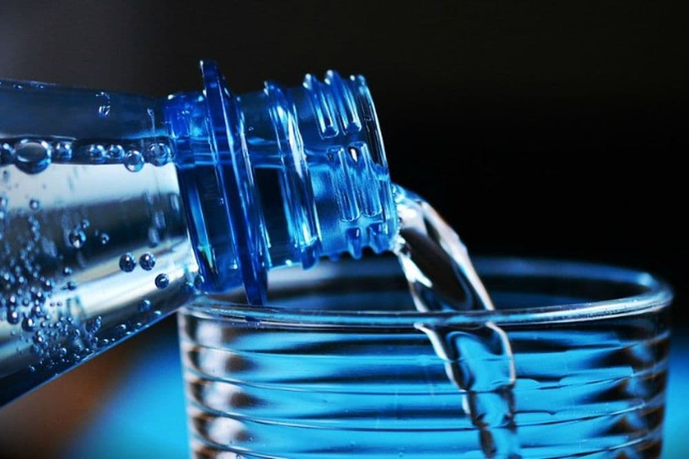 Das Leitungswasser in Peru ist kein Trinkwasser. Trinkwasser solltest du in Flaschen kaufen.