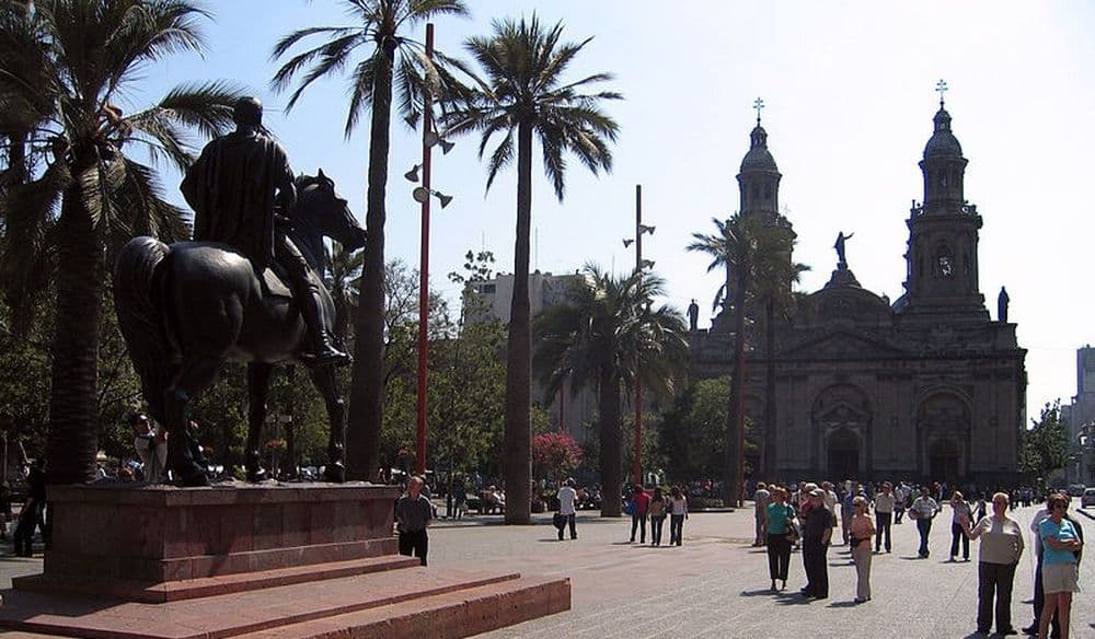 800px-Plaza_de_Armas_Santiago_Chile