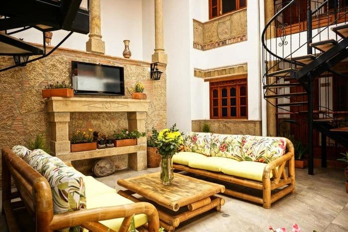 Hotel Campanario Real