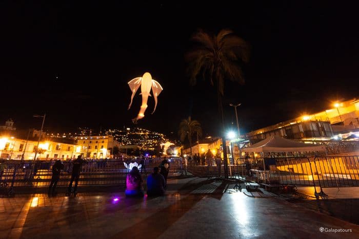 Quito: Quito with Susi - nemo i galapagos cruise - gal0087