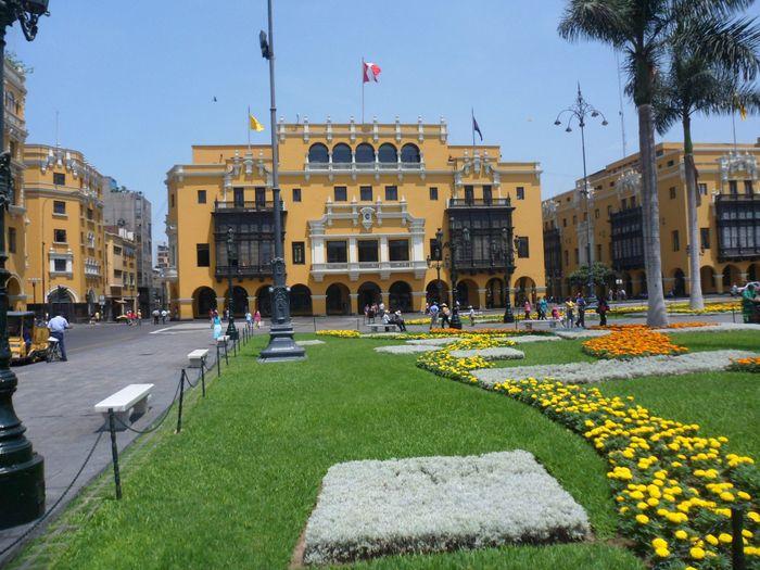 Das Rathaus auf dem Plaza de A