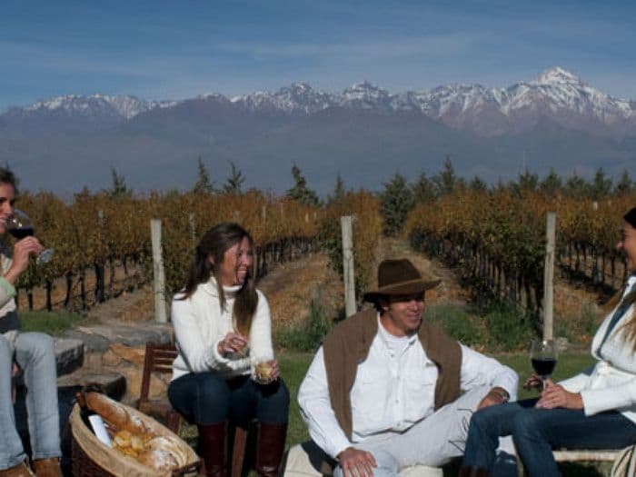 SIB Mendoza HD Wineries and Carrodilla Church English speaking guide