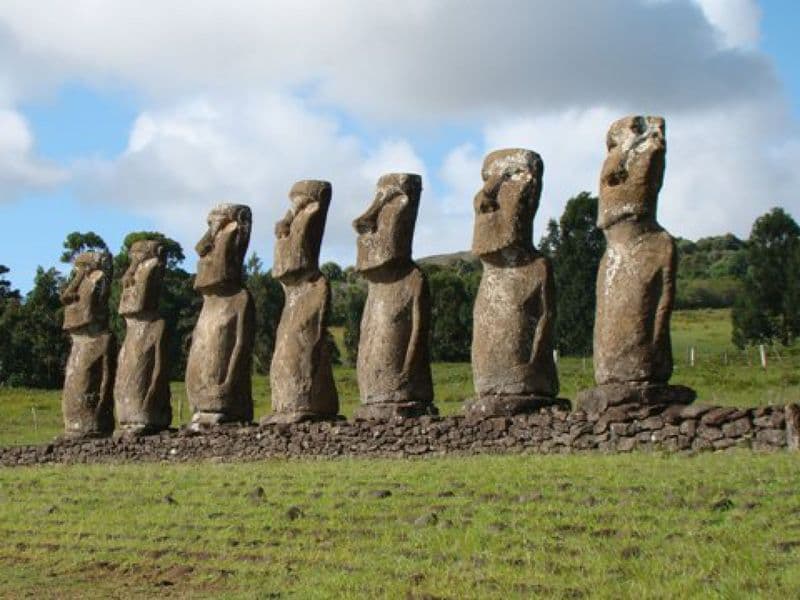Ahu Akivi Osterinsel